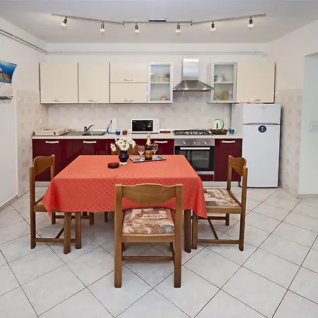 Valeriana Apartment *